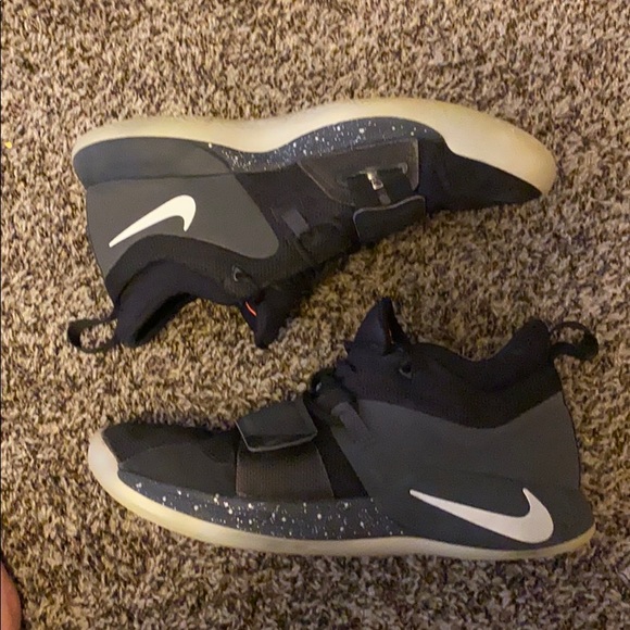 Nike Other - Nike Paul George Basketball Shoe